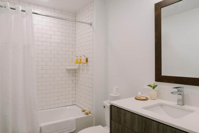 Bathroom 8
