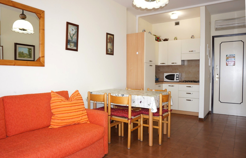 Others 3, Apartment with shared pool for 4 people, Venezia