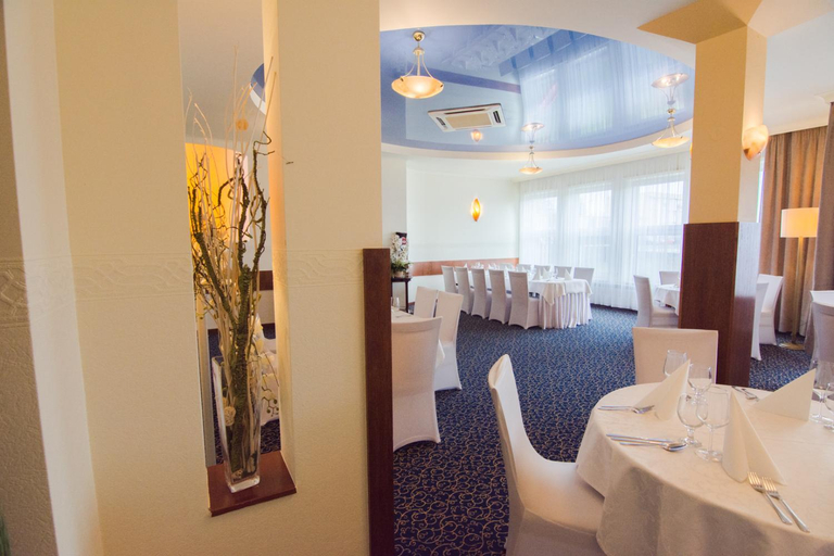 Food & Drinks 2, Hotel Trojka, Przemyśl City