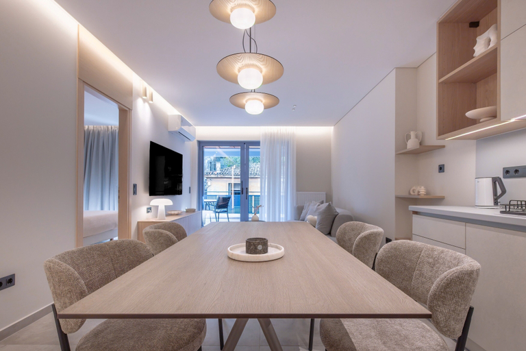 Others 5, Phaedrus Living Athens Residences Golden, Attica