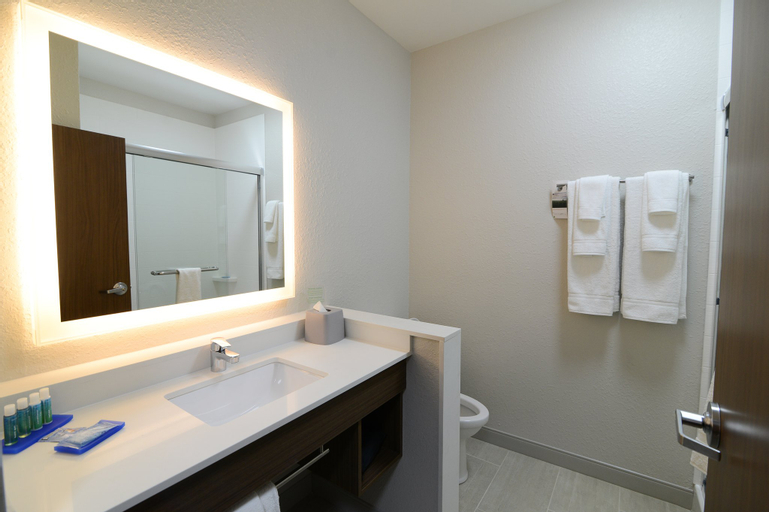 Bathroom 6