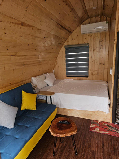Bedroom 12