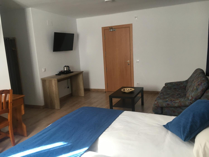 Bedroom 3, Hotel Marxant, Lleida