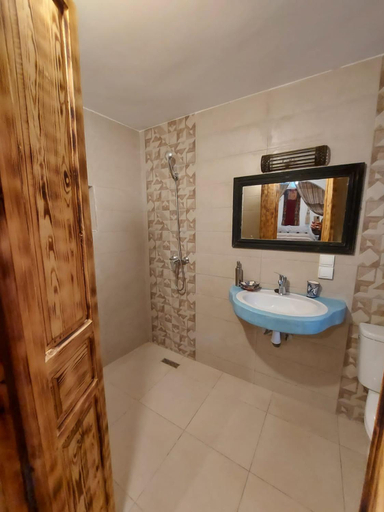 Bathroom, Riad Azul, Essaouira
