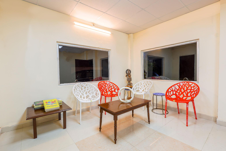 Public Area, Mud House by ChanchalRani, Nainital
