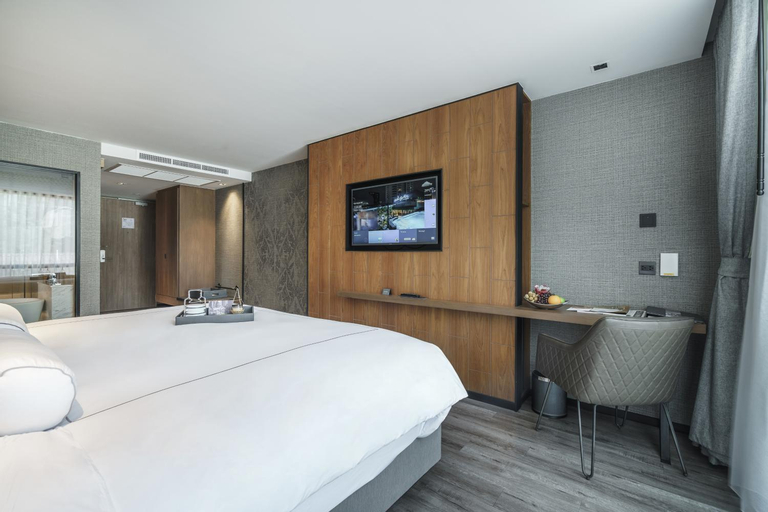 Bedroom 14