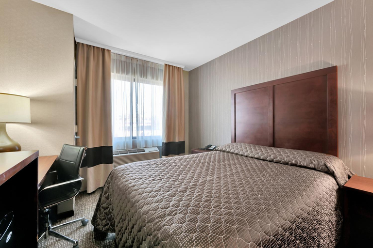 Bedroom 16