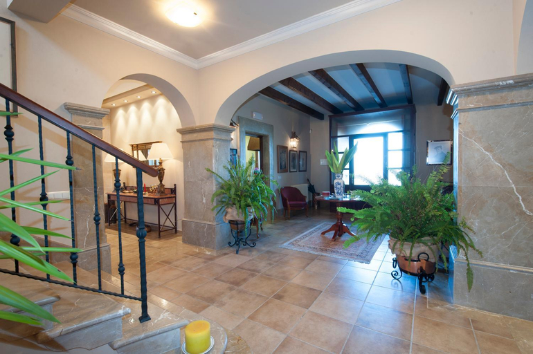 Others 5, 6 Bedroom Luxury Villa Just 10 Minutes From The Playa, Baleares
