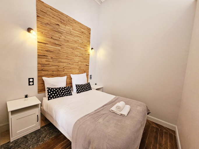 Bedroom 16
