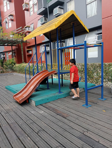 Others 5, Condotel in Pasig City - Hampton Gardens, Pasig City