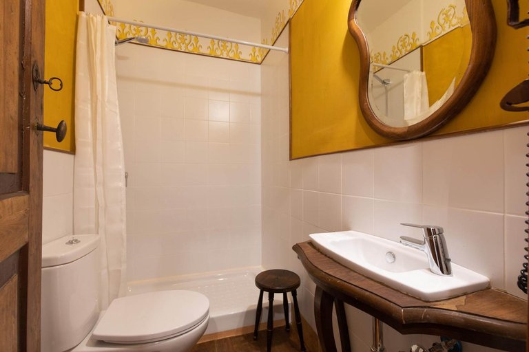 Bathroom 2, Casona Indiana de Ayuelas, Burgos