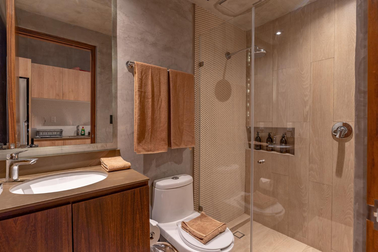 Bathroom 4, ELEMENT Apartments, Cozumel