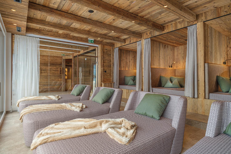Bedroom 3, Berghotel Hauserbauer, Sankt Johann im Pongau