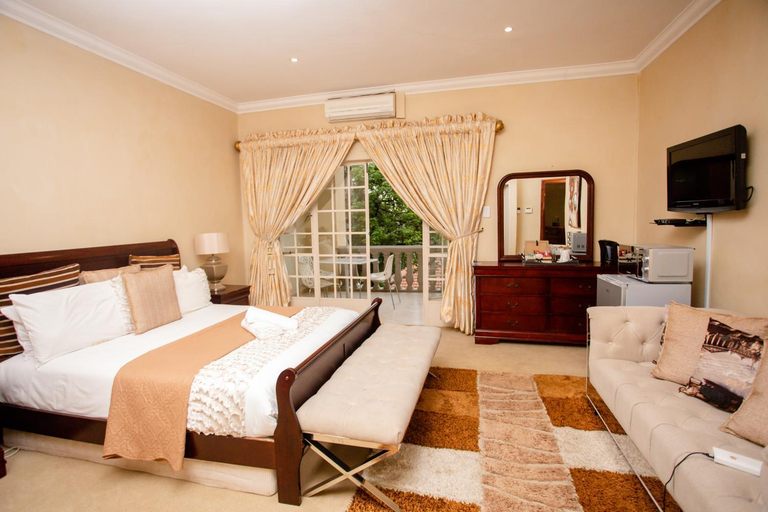 Bedroom 2, TDM's Boutique Guest House, City of Tshwane