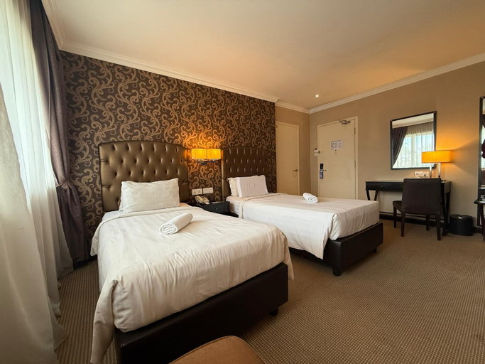 Bedroom 6