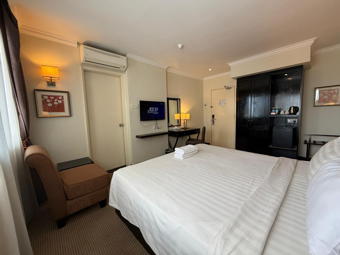 Bedroom 9