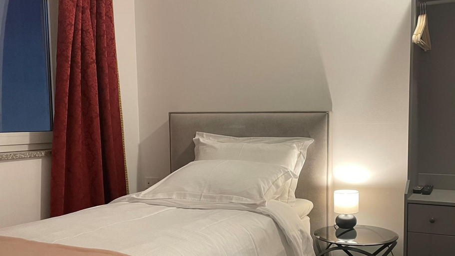 Bedroom 29