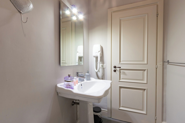 Bathroom 3, Palazzo Vittoli - Iside & Delia, Avellino
