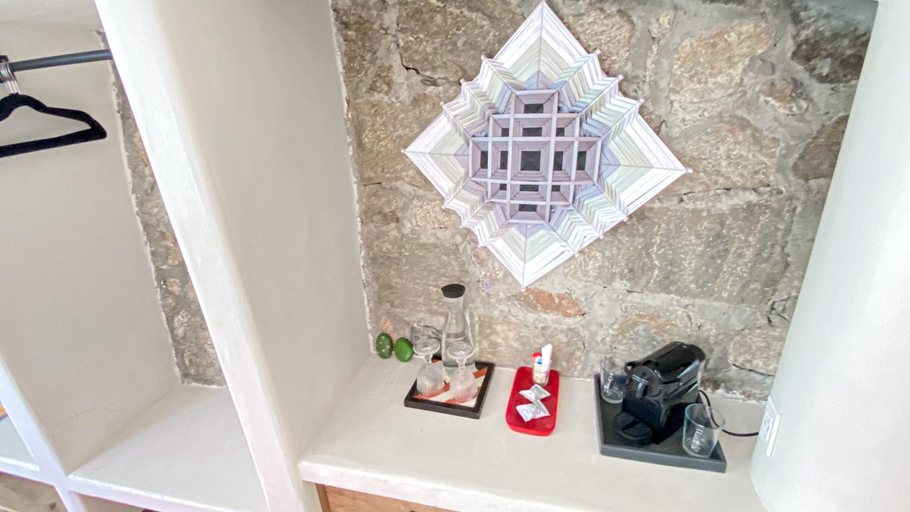 Bathroom 3, Villa Aikia (Adult Suites), Dist. Pochutla