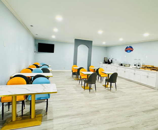 Food & Drinks 5, Baymont By Wyndham Salisbury Md, Wicomico