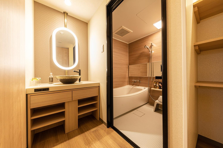 Bathroom 8