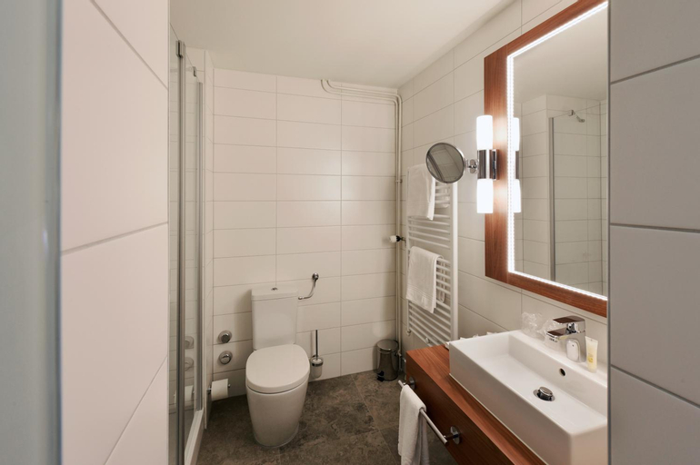 Bathroom 1