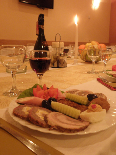 Food & Drinks 4, Hotel Merkur, Miercurea Ciuc