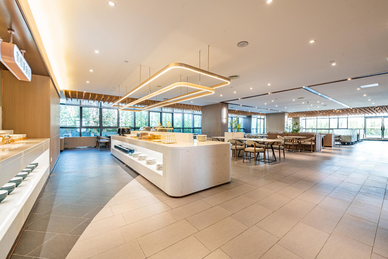 Food & Drinks 5, Starway Hotel Zhaoqing Minjiecheng 1st Duanzhou Road, Zhaoqing