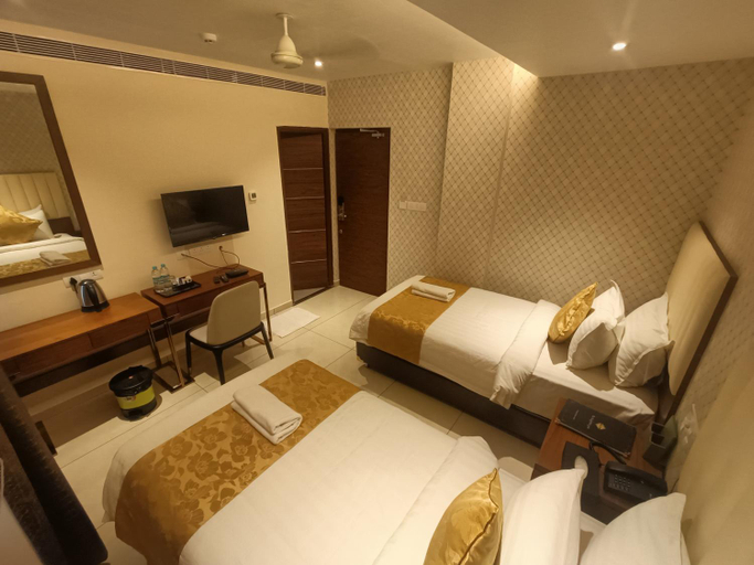 Bedroom 13