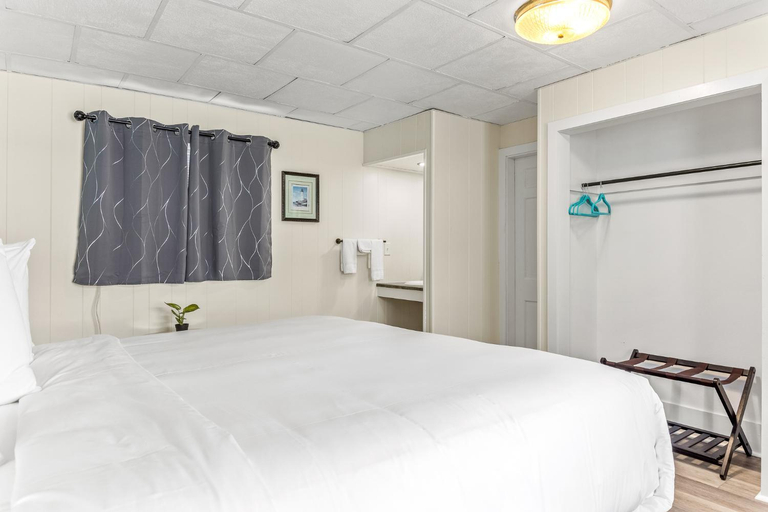 Bedroom 11