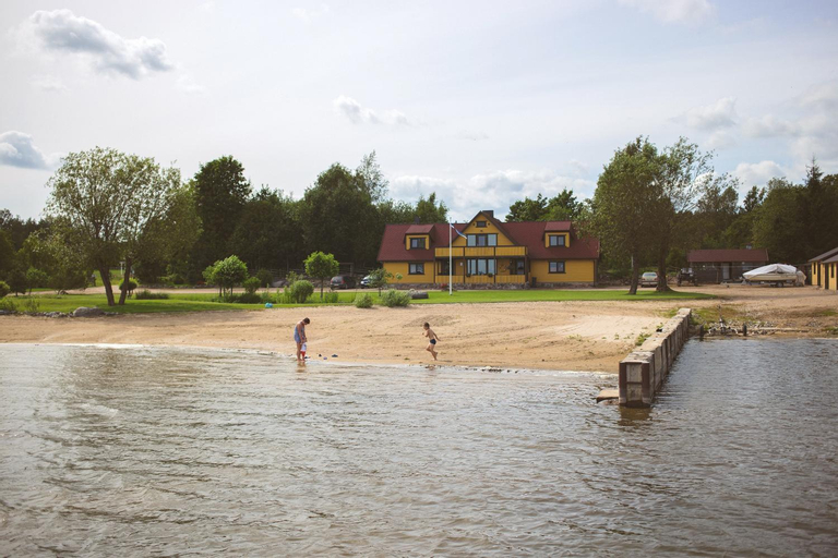 Pusi Holiday House, Alatskivi
