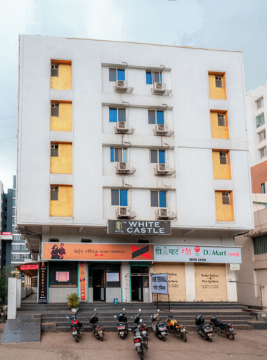 Others 1, White Castle, Pune