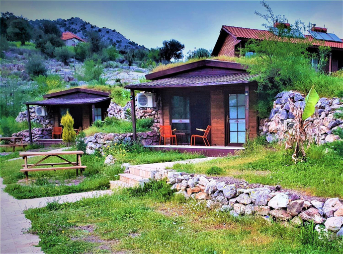 Others 5, Milyos Hotel, Bucak