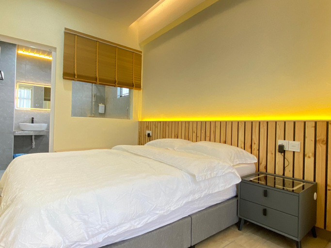 Bedroom 2, Luscious~ Walking Distance to SEE, SHOP and EAT, Malacca City