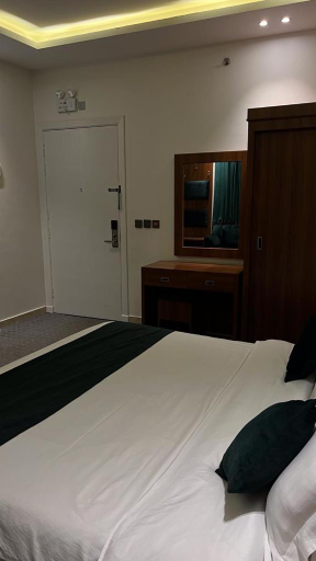 Bedroom 2, Adwaa Al Salam Hotel, Al Madinah Al Munawwarah