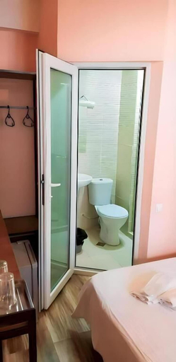 Bathroom 3, diuma hotel, Tbilisi
