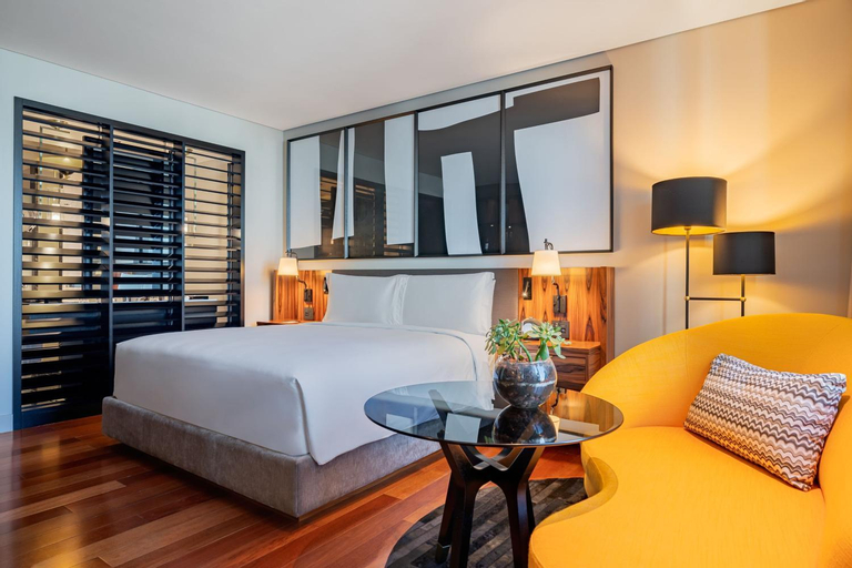 Bedroom 24
