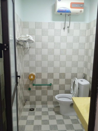 Bathroom 4, Kim Ngân Hotel Lào Cai, Lào Cai