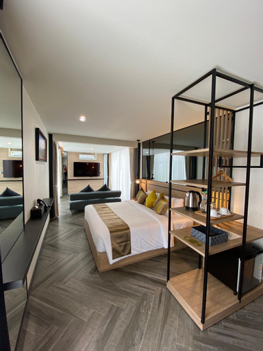 Bedroom 9