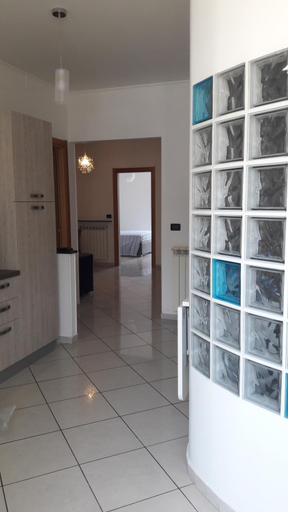 Others 4, Residenza Leonarda, Savona