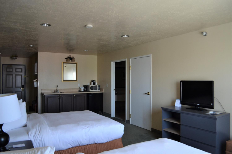Bedroom 13