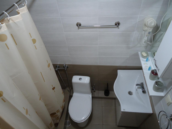 Bathroom 4, Guest House Batumi Globus, Batumi