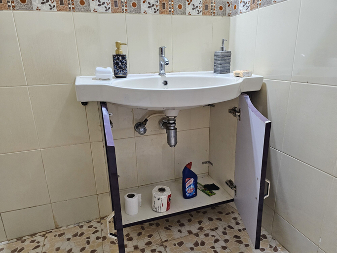 Bathroom 4, Casa De Abhishek - Breezy 2 BHK, South Goa