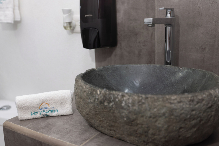 Bathroom 4, Mar & Sombra Villas, Aguirre