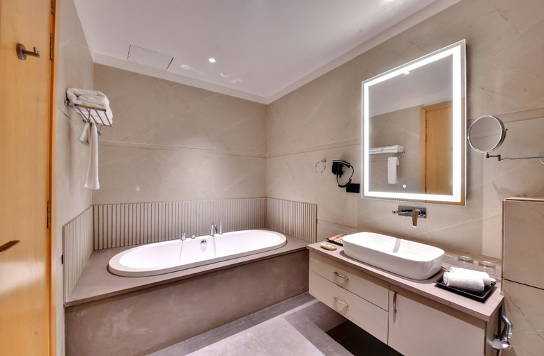 Bathroom 5, Click Collection Amritsar, Amritsar