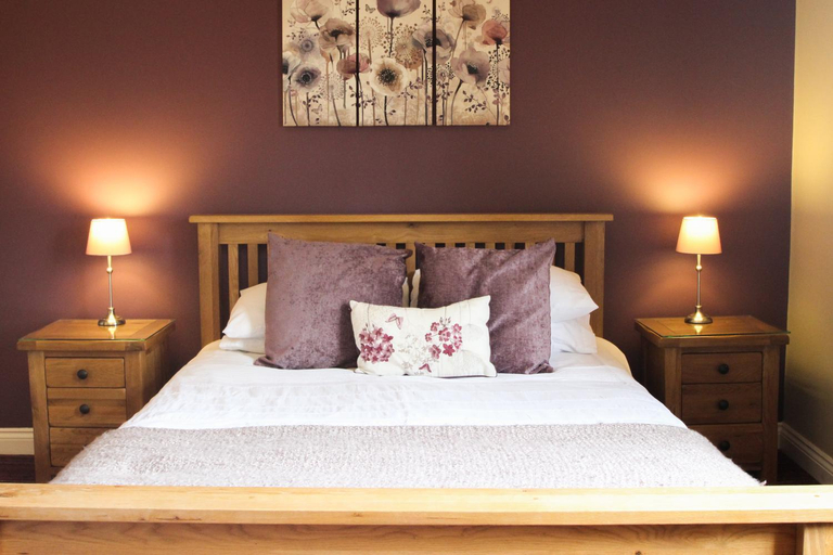 Others 4, The Badger Inn, Cheshire East