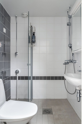 Bathroom, Charming 1BR City Apartment in Lahti, Päijänne Tavastia