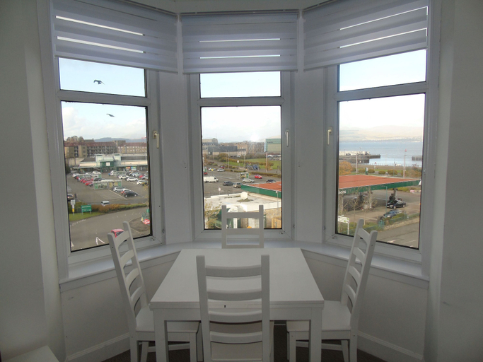 Others 5, Snug - Grian-aig Apartment, Inverclyde
