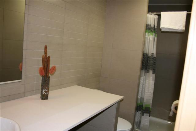 Bathroom 5, オスタル ベハル, Barcelona
