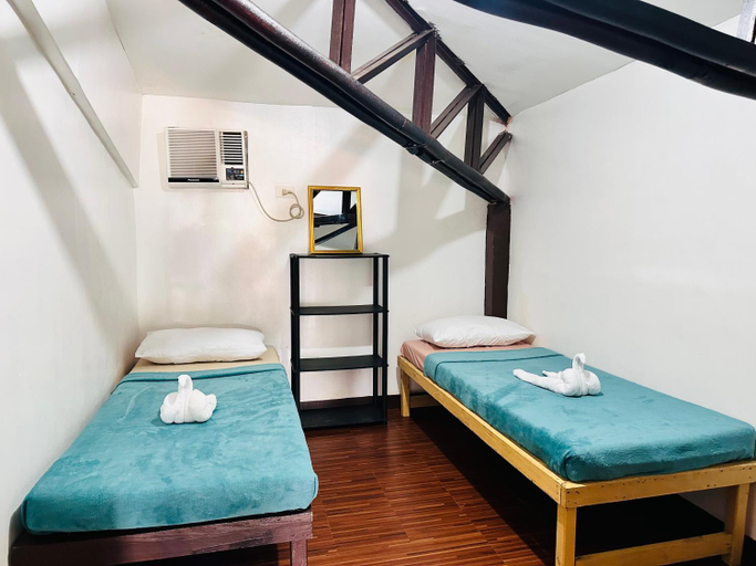 Bedroom 13
